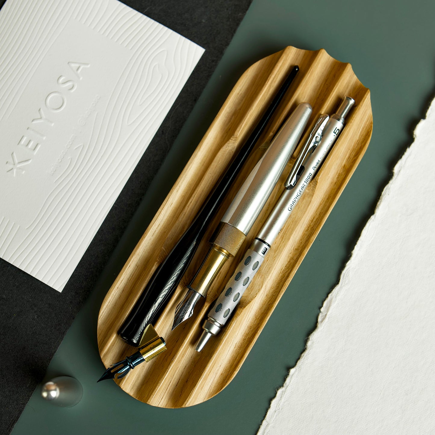 TaniKuru Pen tray