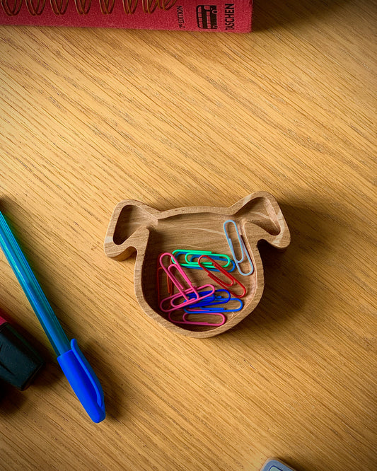 Cat and dog desk tidy