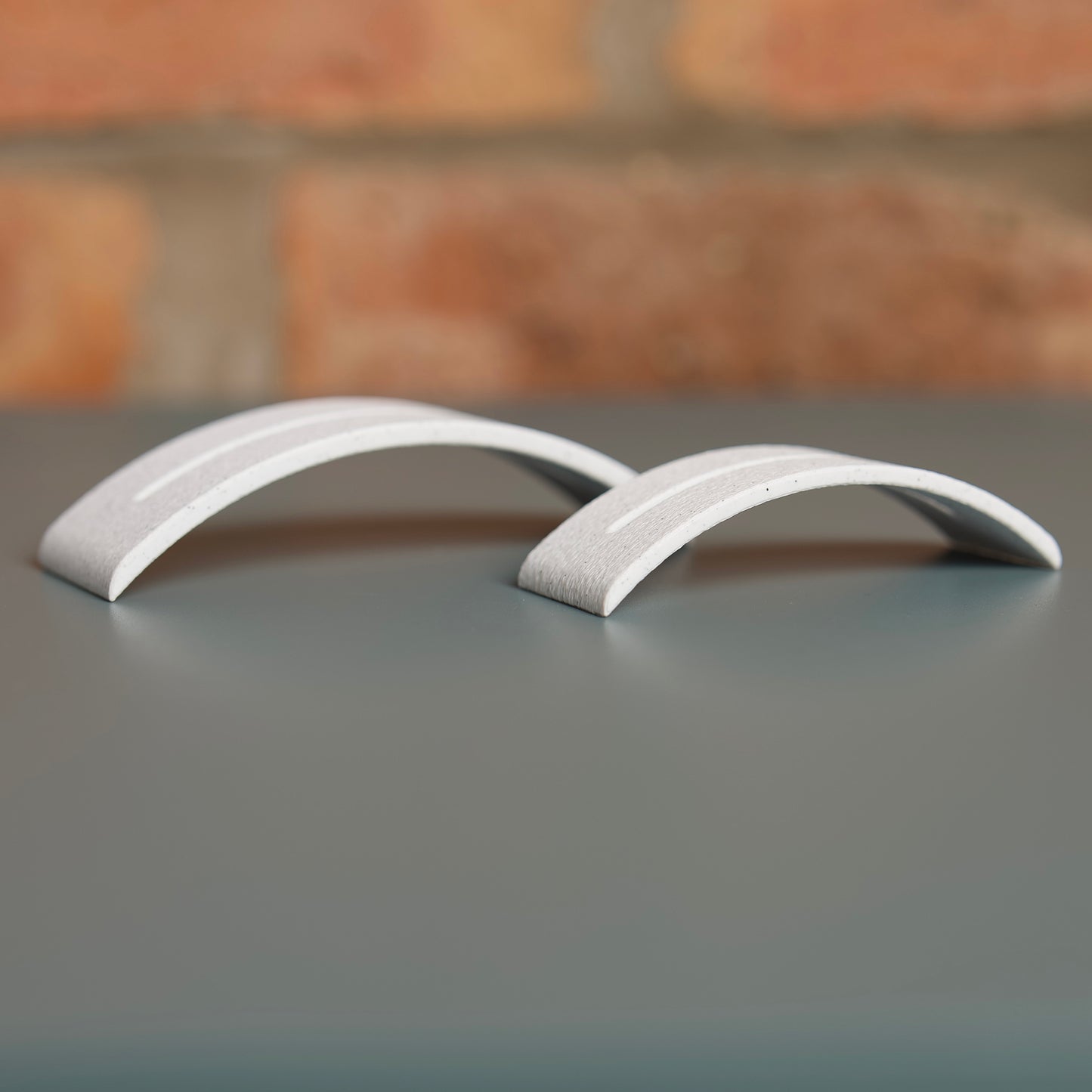Hue - Arch place card and card holder