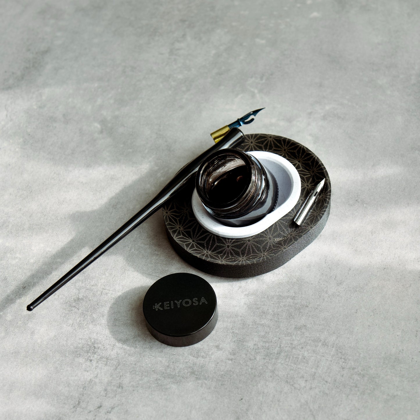 VersaTilt Ink stand Hue