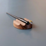 Tani - Wooden pen rest