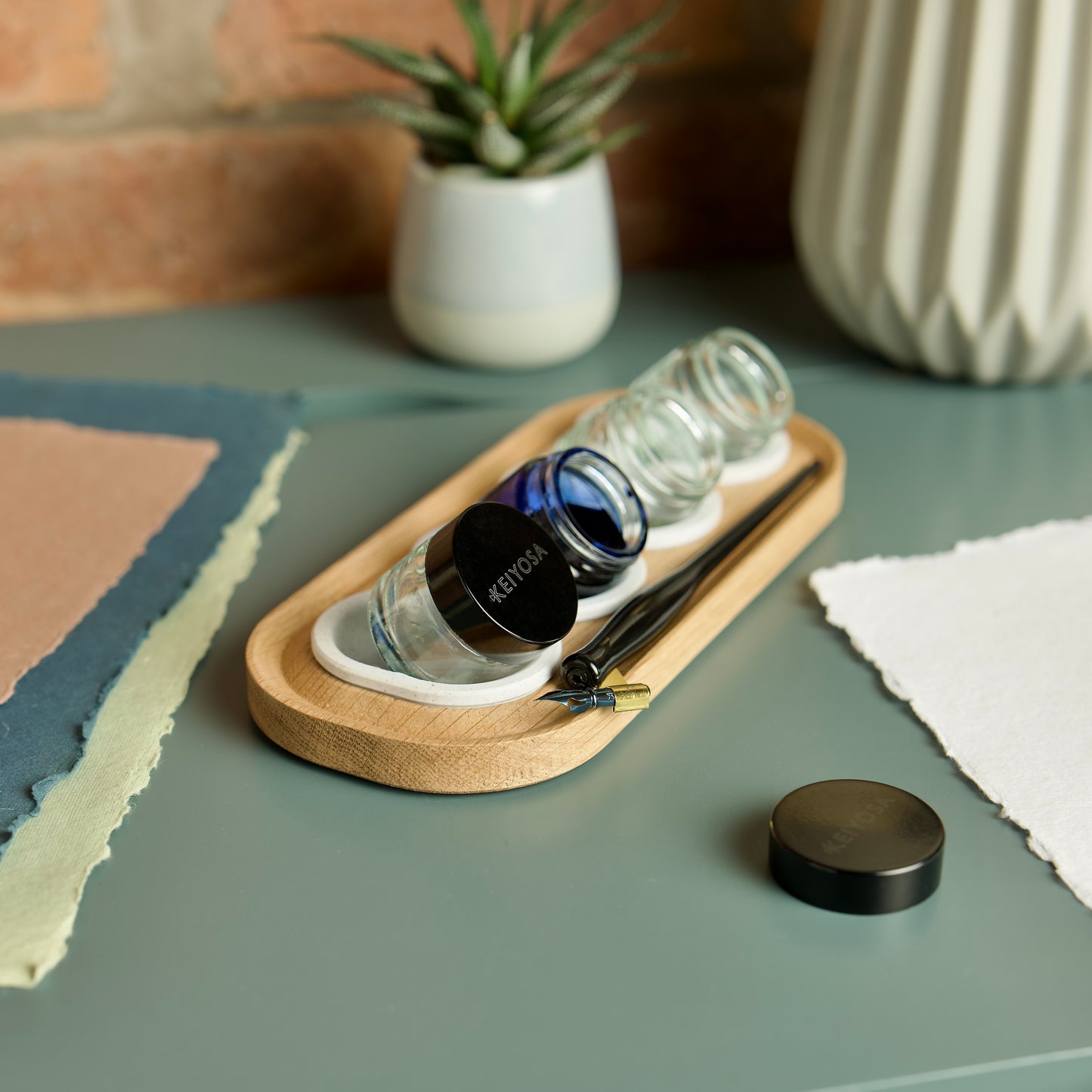 VersaTilt - Ink stand