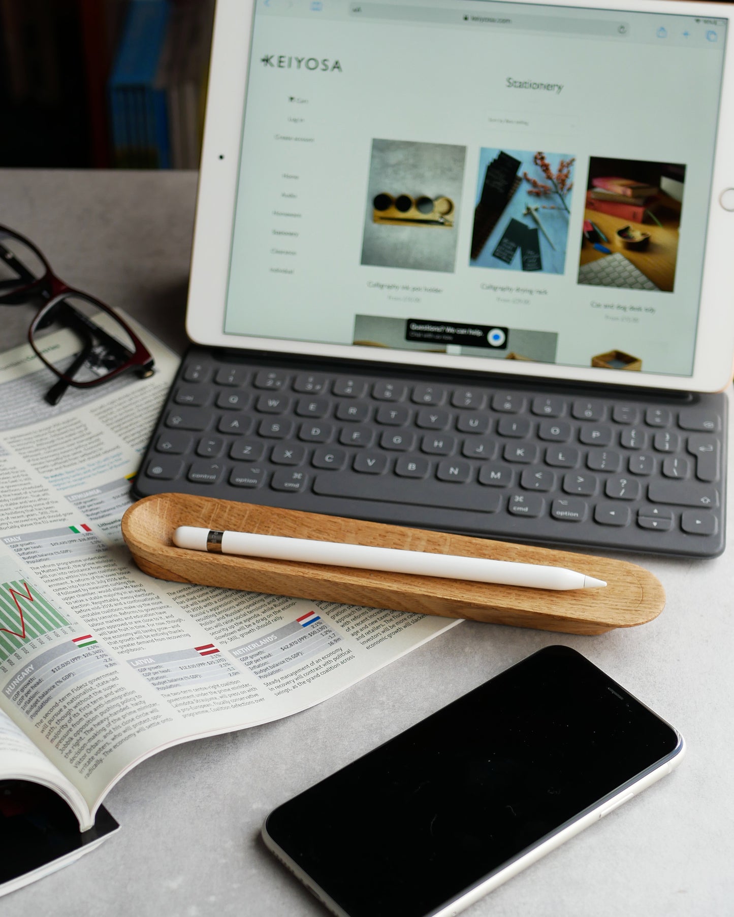 Pen rest